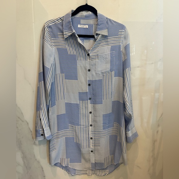 Equipment Dress - Picture 2 of 3